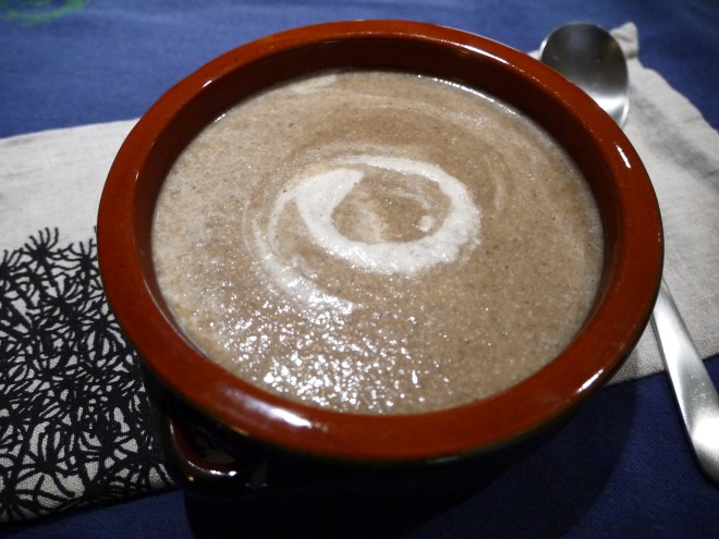 vegan cream of mushroom soup - trust in kim