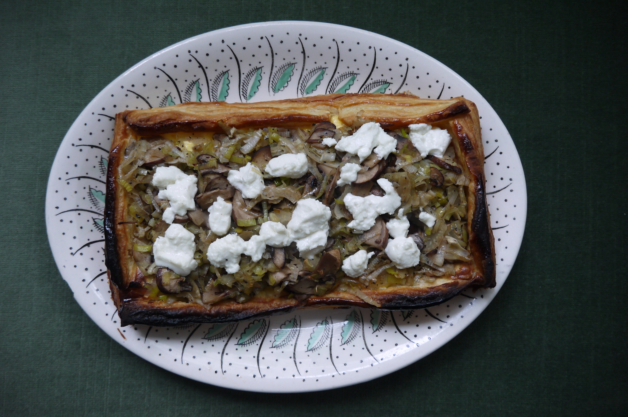 leek, mushroom and goat cheese tart- trustinkim