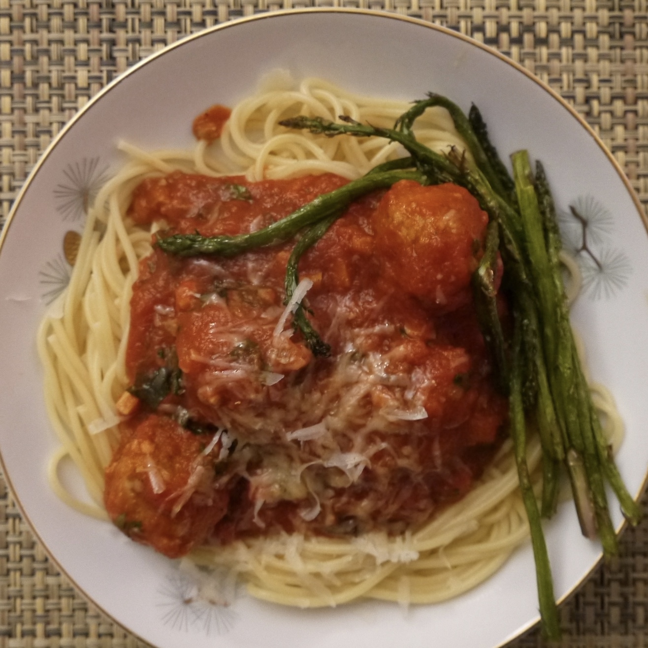 spaghetti and turkey meatballs - trustinkim.com